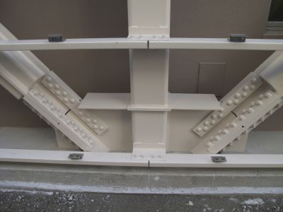 Earthquake-Resistant Hardware